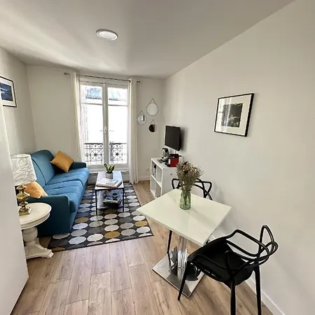 Apartment Charmant, Lumineux, Proche Tour Eiffel